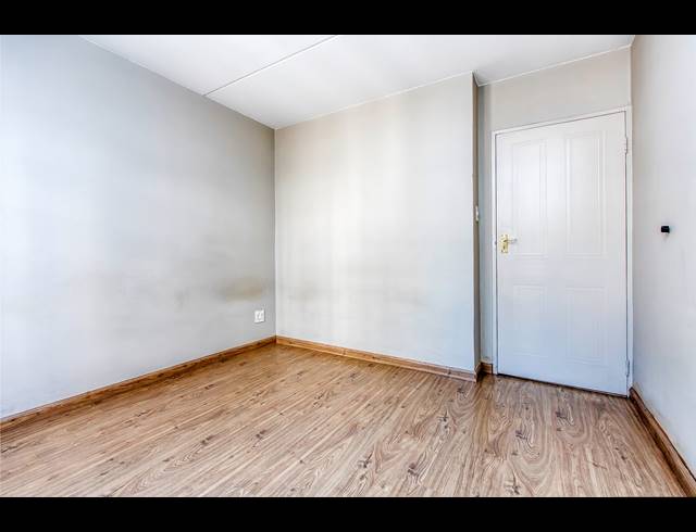 2 BEDROOM APARTMENT TO LET IN HYDE PARK